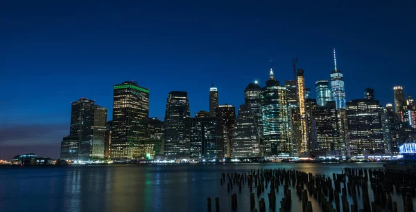 Night Photo Glowing Skyscrapers View Manhattan Bay Long Duration Panoramic — Stock Photo, Image