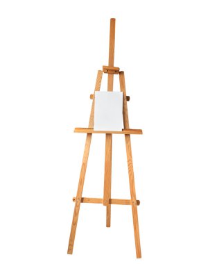 Temiz beyaz arka planda izole edilmiş küçük boş bir tuval tutan basit ahşap sehpa. Açık kopya alanı olan minimal stüdyo çekimi, modelleme, sanat sunumu ve yaratıcı tasarım kavramları için ideal.