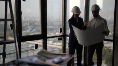 Tasarımcılar iç mekan planlıyorlar