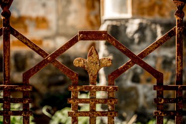 güzel desen eski metal çit