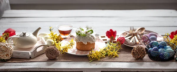 Home Table Setting Para Feriado Páscoa Conceito Umas Férias Família — Fotografia de Stock