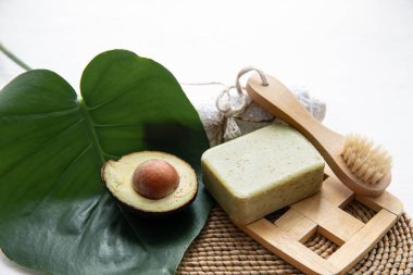 Doğal ve organik vücut bakım ürünleriyle yaşam devam ediyor. Sağlık ve güzellik kavramı.