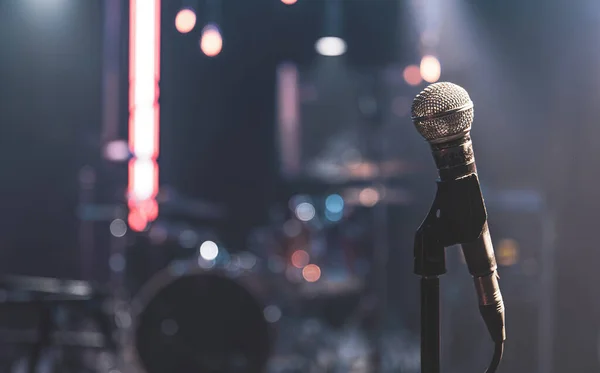 Close Microphone Concert Stage Beautiful Lighting — Stock Photo, Image