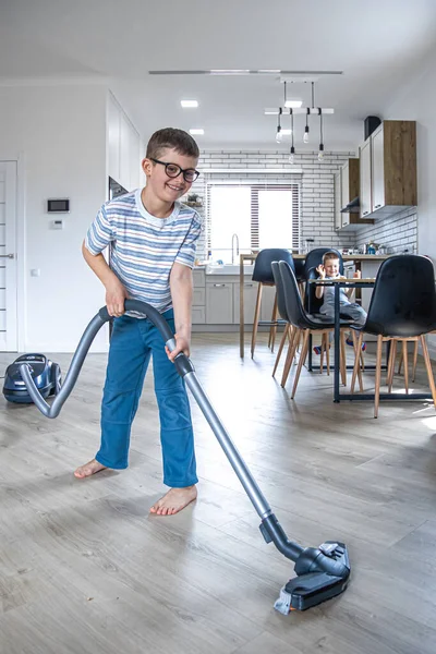 Little Boy Glasses Cleans House Vacuum Cleaner — Stock Photo, Image
