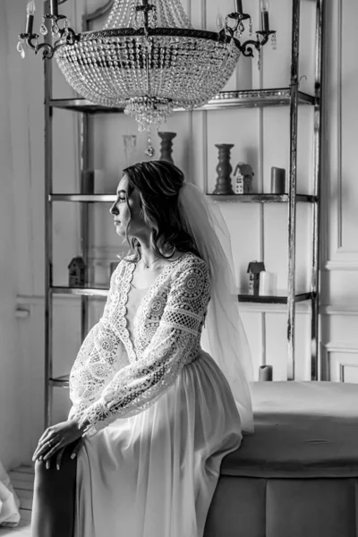 Sposa Abito Sposa Stile Boho Con Velo Posa Seduta Una — Foto Stock