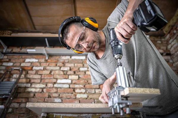 Carpintero Profesional Que Trabaja Con Madera Herramientas Construcción Casa — Foto de Stock