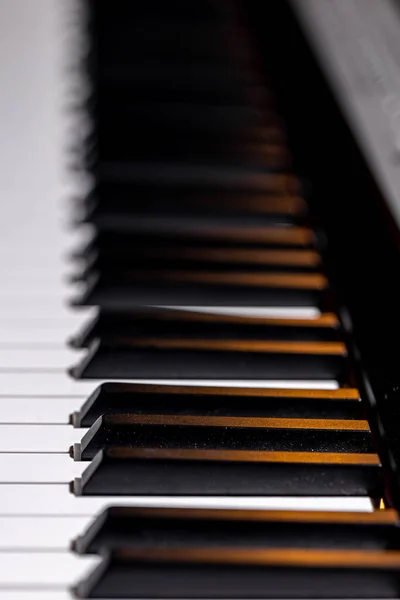 Feche Teclado Piano Profundidade Campo Rasa — Fotografia de Stock