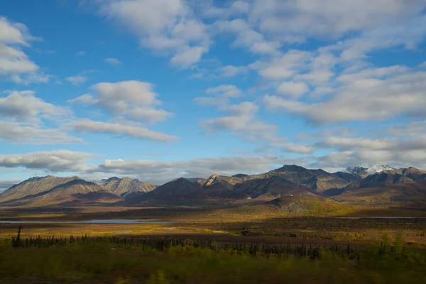 Vue forme route près de Matanuska Glacier — Photo