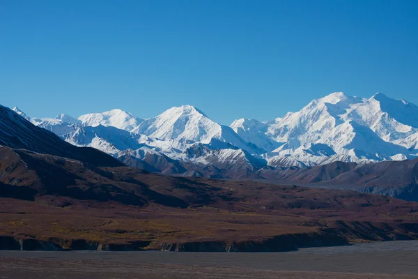 Snowy szczyt Mount Mckinley, Park Narodowy Denali, Alaska, nas — Zdjęcie stockowe