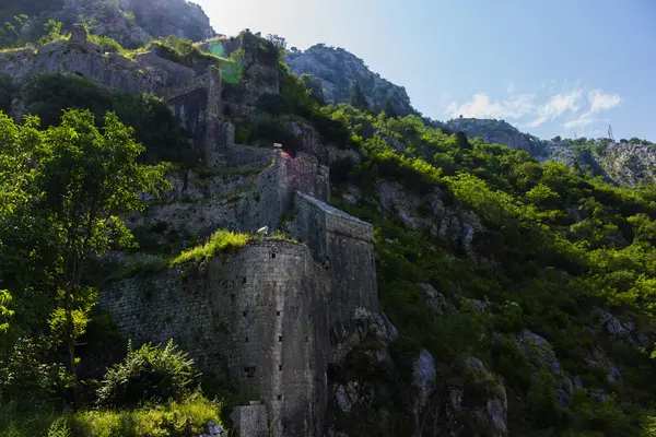 Soleado Montenegro - un país en el sur de Europa — Foto de Stock