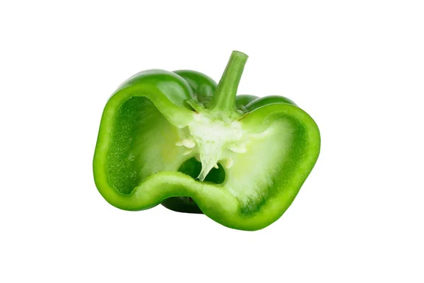 白色背景上的绿色生椒 — 图库照片
