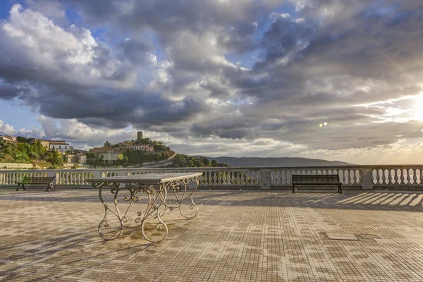 Vue imprenable depuis la Sicile — Photo