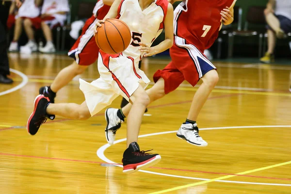 Basketmatch i japan — Stockfoto