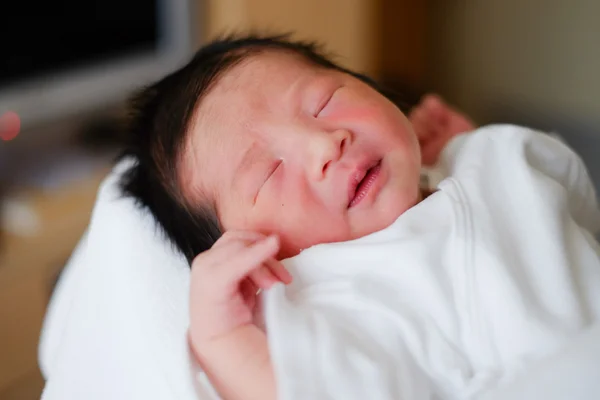 Newborn baby in japan — Stock Photo, Image