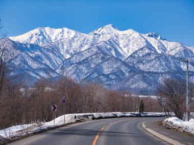 Kışın Yubari sıradağları