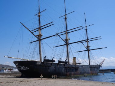 Hokkaido Japonya 'da yelkenli gemi