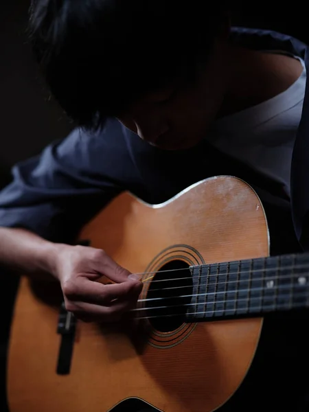 Persoon Die Gitaar Speelt — Stockfoto