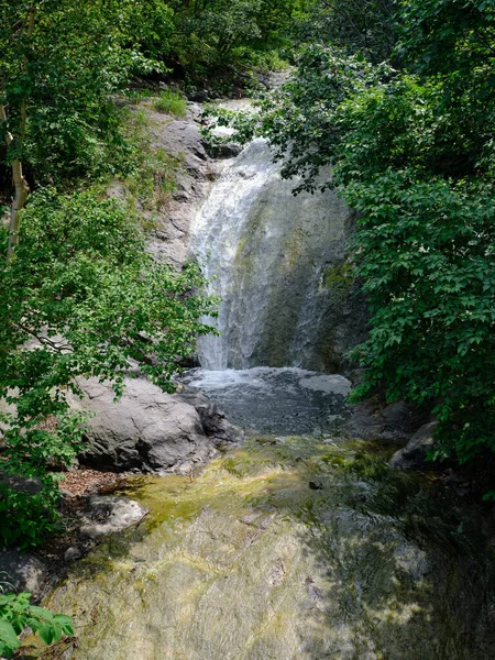 Водоспад Камуйвакка Сіретоко Хокайдо — стокове фото