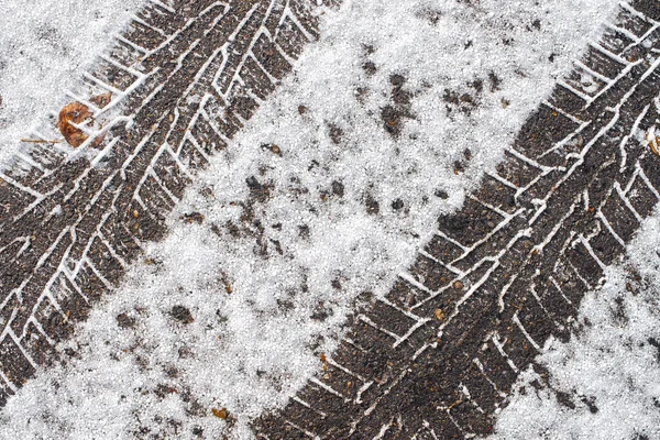 Pistes Pneus Dans Neige — Photo