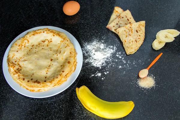 Lezzetli gözleme. Fried krep. 