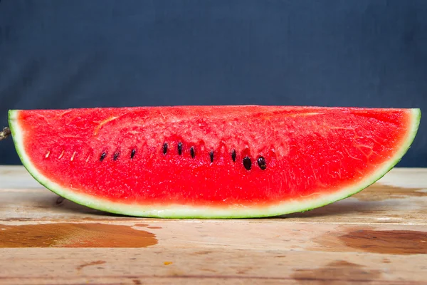 Karpuz - lezzetli meyve.