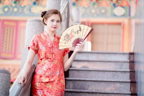 Mujer china asiática en chino tradicional — Foto de Stock