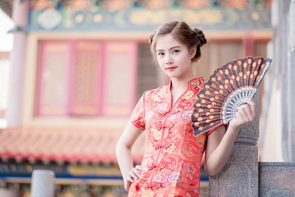 Mujer china asiática en chino tradicional — Foto de Stock