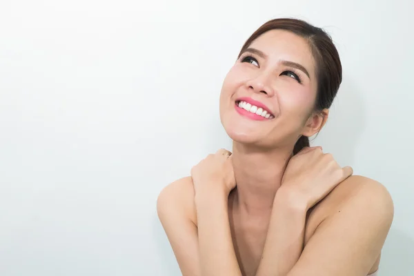 Retrato de belleza de mujer joven con hermosa cara sana, semental — Foto de Stock