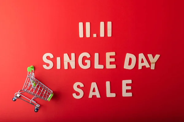Bekar Günü Indirimi Single Günlük Satış Mesajına Sahip Küçük Bir — Stok fotoğraf