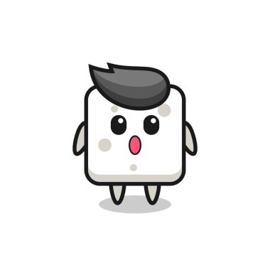 Şeker küpü çizgi filminin hayret verici ifadesi, tişört, etiket, logo elementi için şirin bir tasarım.