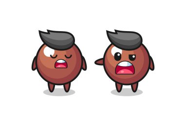 İki tatlı çikolata topu karakteri, tişört, çıkartma ve logo elementi için şirin bir tasarım arasındaki tartışmanın gösterimi