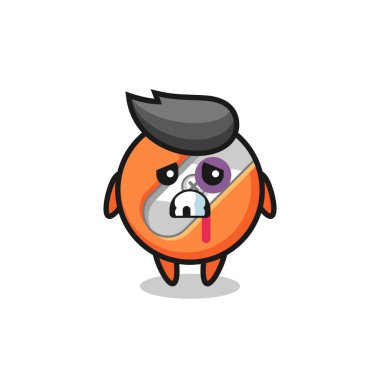 Yaralı kalem açacağı karakteri yüzü morarmış, tişört, çıkartma, logo elementi için şirin bir tasarım.