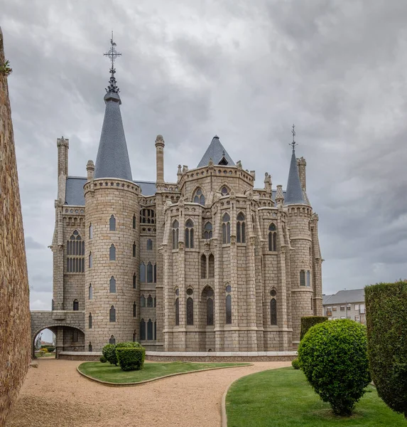 Palazzo Vescovile di Astorga edificio neogotico Gaudì architettura — Foto Stock