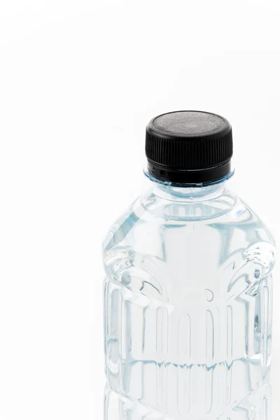 Botella de agua en blanco —  Fotos de Stock