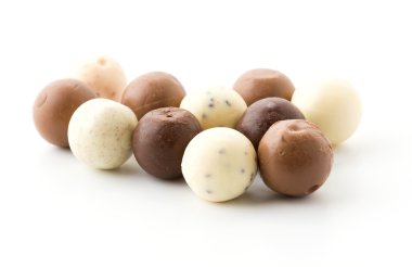 beyaz çikolata topu