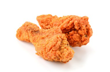 beyaz üzerine kızarmış tavuk