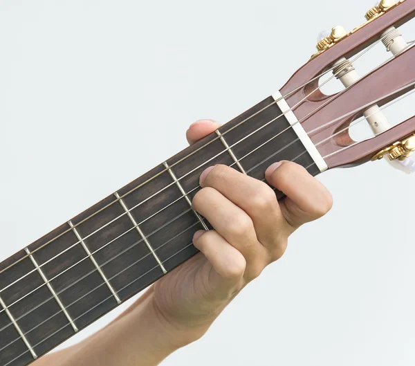 Mão tocando na guitarra — Fotografia de Stock