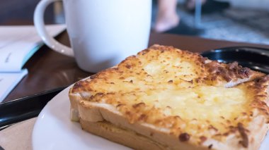 sandviç jambon peynir