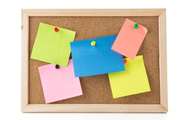 cork board üzerinde yapışkan not
