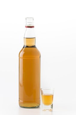 wrisky şişe üzerinde beyaz
