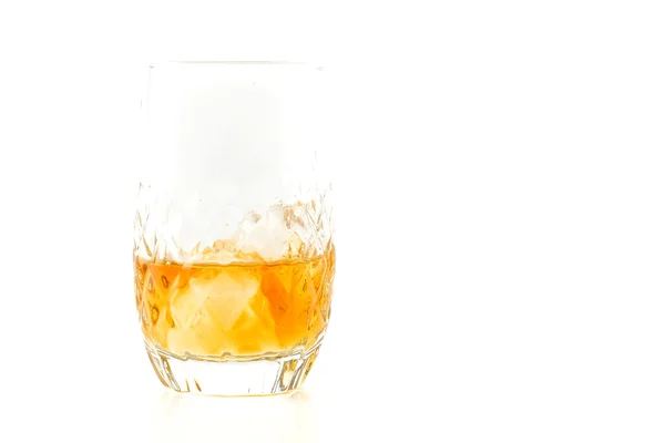 白色背景上的威士忌玻璃 — 图库照片