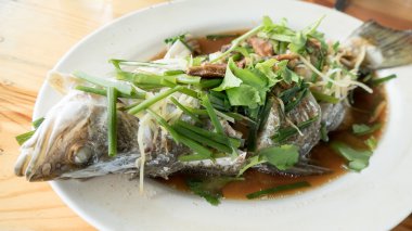 Soya soslu buğulama snapper