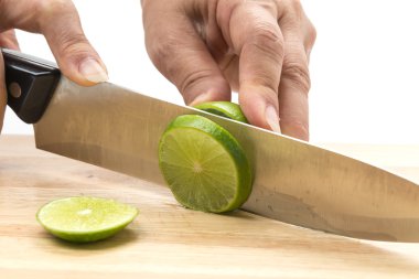 Tahtada limon dilimi