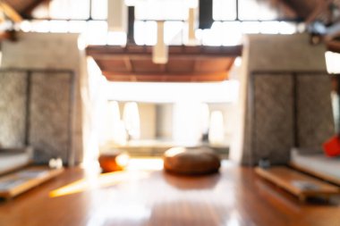 Özet olarak, arka plan için soyut bulanık ve odaksız otel lobisi