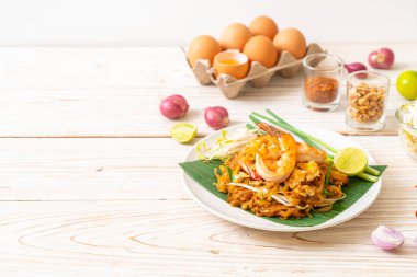 Pad Thai - stir-fried rice noodles with clipart