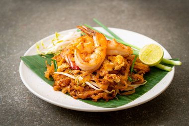 Pad Thai - Kızarmış pirinç eriştesi