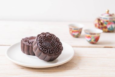Çin ay pastası Sonbahar Festivali için koyu çikolata aromalı