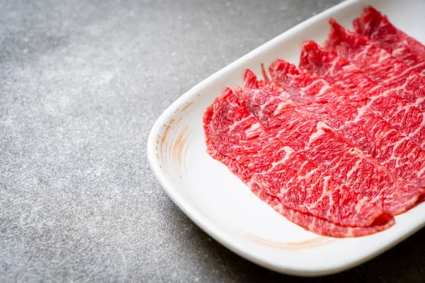 Carne Fresca Rodajas Crudas Con Textura Mármol Servida Para Sukiyaki — Foto de Stock