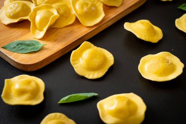 Geleneksel İtalyan mantısı - İtalyan yemeği tarzı