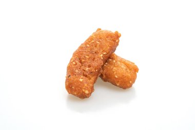 beyaz arkaplanda izole edilmiş kızarmış muz